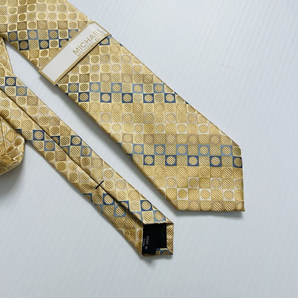 NEW Michael Kors Mens 100% Silk Tie Gold Blue Geometric Circle Pattern Neck Tie